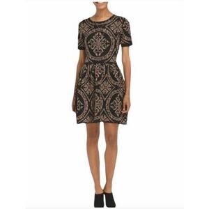 ROMEO + JULIET COUTURE Intarsia Knit Sweater Dress in Black/Tan Size Small